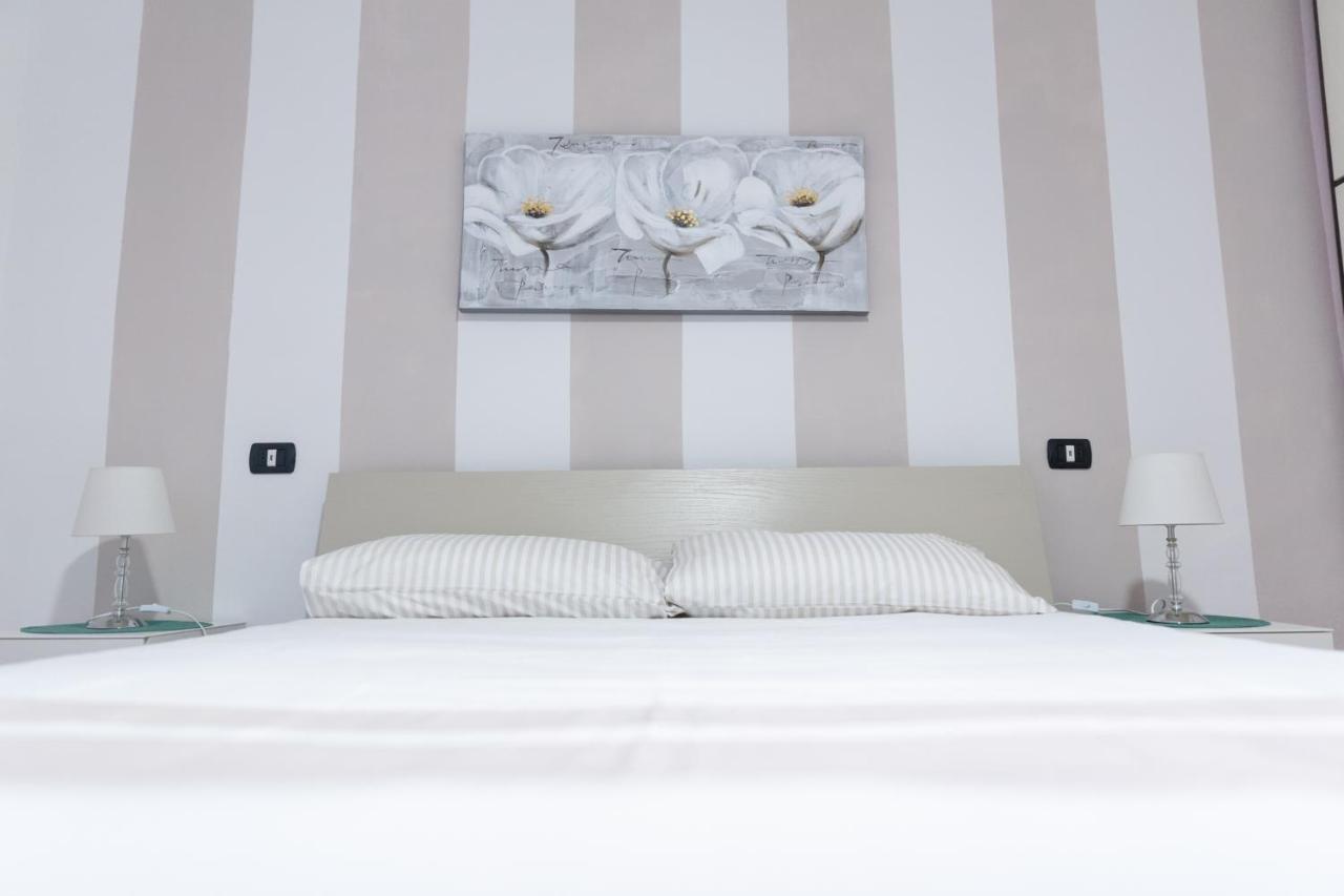 Sweet House Corso Genova Appartement Milaan Buitenkant foto